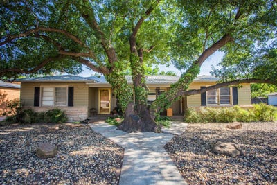 /international/us/3613-24th-street-lubbock-tx-110108031327/