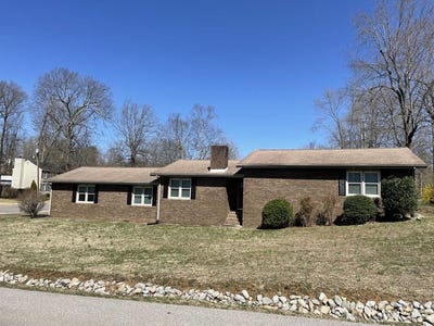/international/us/1004-bradford-st-madisonville-ky-110097699774/?lang=zh-cn