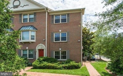 /international/us/1869-n-adams-street-arlington-va-110109027623/