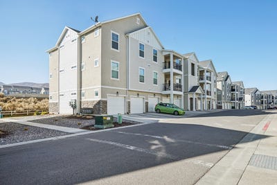 /international/us/14688-s-astin-ln-herriman-ut-110105324283/