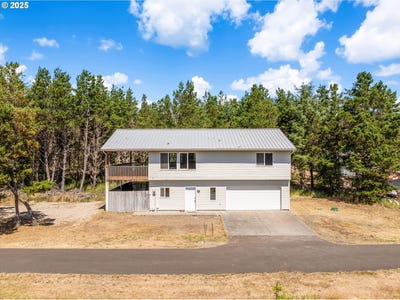 /international/us/1205-116th-ln-longbeach-wa-110101502402/