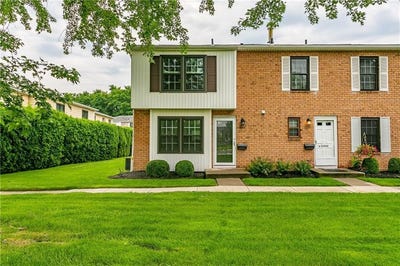 /international/us/673-french-road-brighton-ny-110101394257/