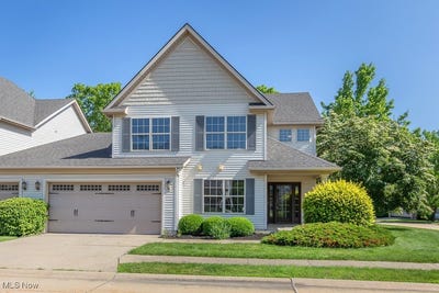 /international/us/326-lake-breeze-cove-eastlake-oh-110100799082/