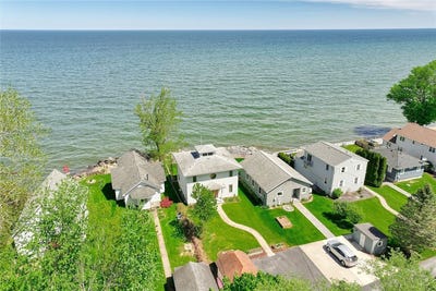 /international/us/10-alder-beach-hilton-ny-110108338653/