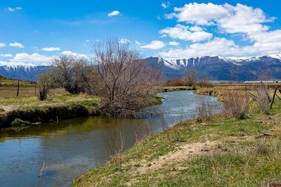 /international/us/16875-road-e-moroni-ut-110092780214/