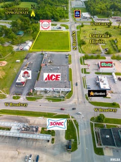 /international/us/200-n-brooks-avenue-centralia-il-110081686556/?lang=zh-tw