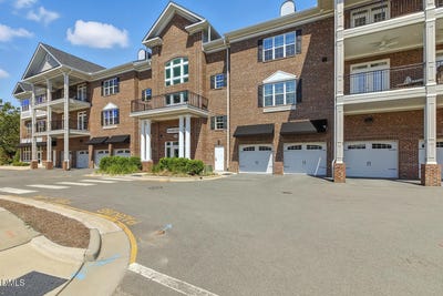 /international/us/1200-gathering-park-circle-cary-nc-110105364723/