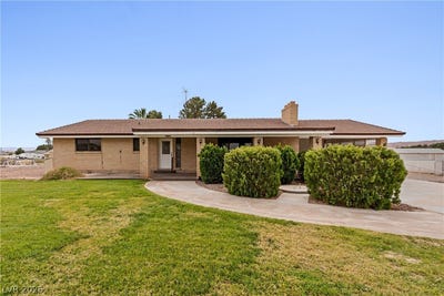 /international/us/1665-whipple-avenue-logandale-nv-110107612776/
