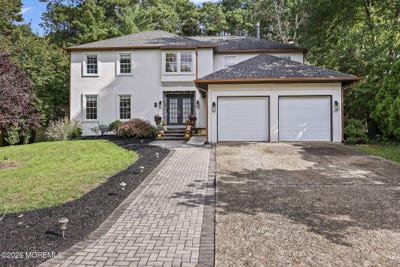 /international/us/8-ashton-drive-voorhees-nj-110120554774/