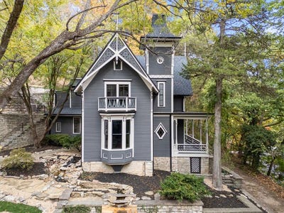 /international/us/4-crystal-terrace-eureka-springs-ar-110120772473/