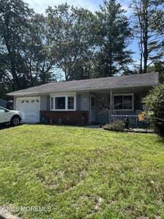 /international/us/15-texas-boulevard-whiting-nj-110100804724/