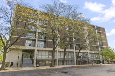 /international/us/1043-s-york-road-bensenville-il-110108106431/