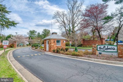 /international/us/7640-provincial-drive-mclean-va-110106300494/
