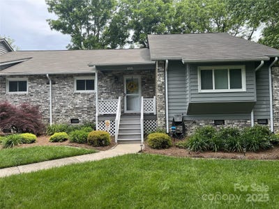 /international/us/205-wellington-hills-circle-unit-205-salisbury-nc-110099861865/