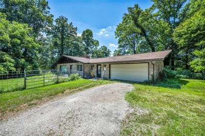 /international/us/17500-e-river-road-columbia-station-oh-110100800075/