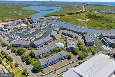 /international/us/710-harbour-cove-somers-point-nj-110108874235/
