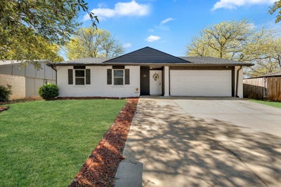 /international/us/606-hillcrest-street-mansfield-tx-110106672992/