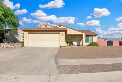 /international/us/4052-s-ferris-drive-tucson-az-110108539713/