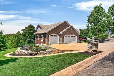 /international/us/61-quiet-meadows-drive-linn-creek-mo-110105396605/