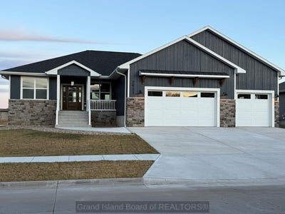 /international/us/2931-lee-street-grand-island-ne-110104580037/
