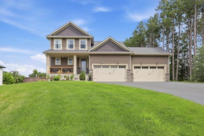 /international/us/14206-244th-avenue-nw-zimmerman-mn-110110369011/