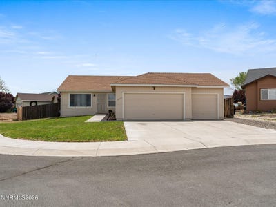 /international/us/2215-ellice-way-fernley-nv-110107833504/