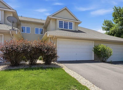 /international/us/1971-andrew-court-chanhassen-mn-110109009179/
