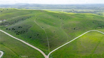 /international/us/0-yosemite-place-paso-robles-ca-110105527451/