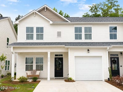 /international/us/9088-laurel-bay-lane-leland-nc-110119481290/