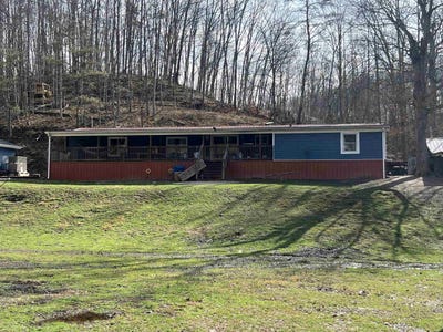 /international/us/6945-wood-school-road-gallopolis-ferry-wv-110106277318/