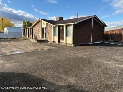 /international/us/1598-n-yampa-avenue-craig-co-110105200389/