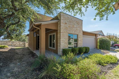 /international/us/220-jumping-laurel-st-san-marcos-tx-110120056741/
