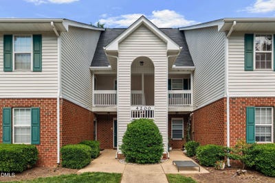 /international/us/4222-wellington-ridge-loop-cary-nc-110108078948/