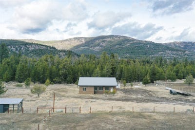 /international/us/15-old-creek-road-marion-mt-110105934860/