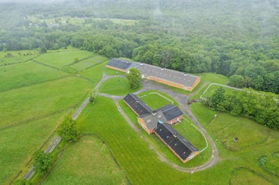 /international/us/173-sarah-wells-trail-campbell-hall-ny-110098887367/