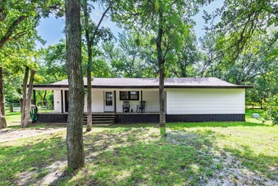 /international/us/7478-county-road-1020-wolfe-city-tx-110108265840/