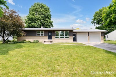 /international/us/3925-7-mile-road-ne-belmont-mi-110100464414/