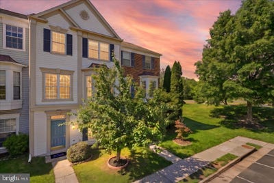 /international/us/43253-chokeberry-square-ashburn-va-110108012557/
