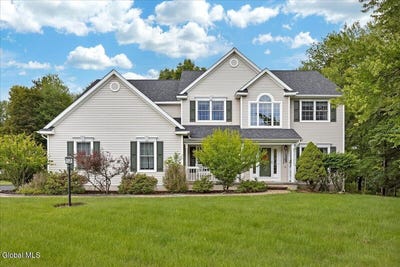 /international/us/2-brookhaven-lane-east-greenbush-ny-110109552468/