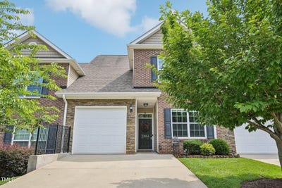 /international/us/1004-lake-michael-way-mebane-nc-110100020294/