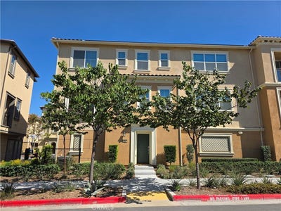 /international/us/15967-pilot-avenue-chino-ca-110120107422/