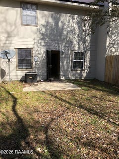 /international/us/215-peggy-street-lafayette-la-110108571260/