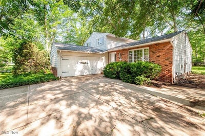 /international/us/27680-dunford-road-westlake-oh-110100801086/