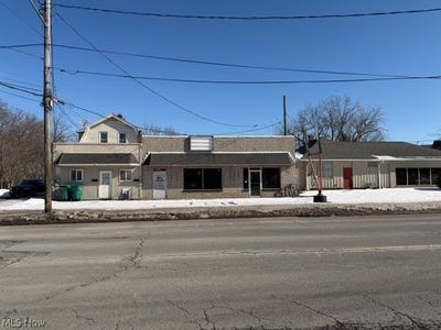/international/us/16133-broadway-avenue-maple-heights-oh-110105795230/