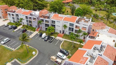 /international/us/150-palmas-drive-haciendas-de-palmas-humacao-pr-110100942082/