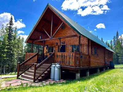 /international/us/10000-forest-rd-169-red-feather-lakes-co-110108059039/