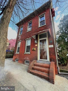 /international/us/144-beech-street-pottstown-pa-110108945498/