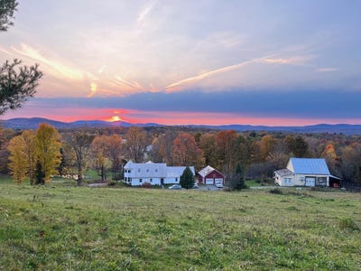 /international/us/179-cate-hill-road-greensboro-vt-110106752513/