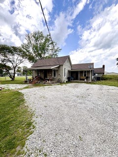 /international/us/19973-elm-road-joplin-mo-110108605536/