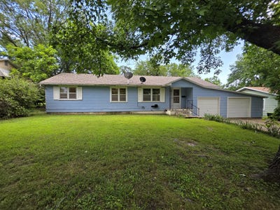 /international/us/210-w-fields-boulevard-el-dorado-springs-mo-110108901692/